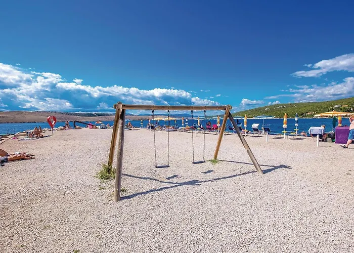 Hébergement de vacances 2 Bedroom Cozy In Jadranovo