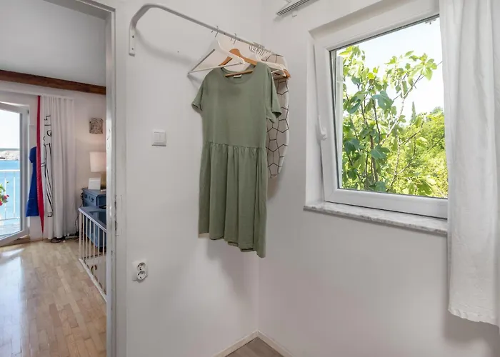 2 Bedroom Cozy In Hébergement de vacances *